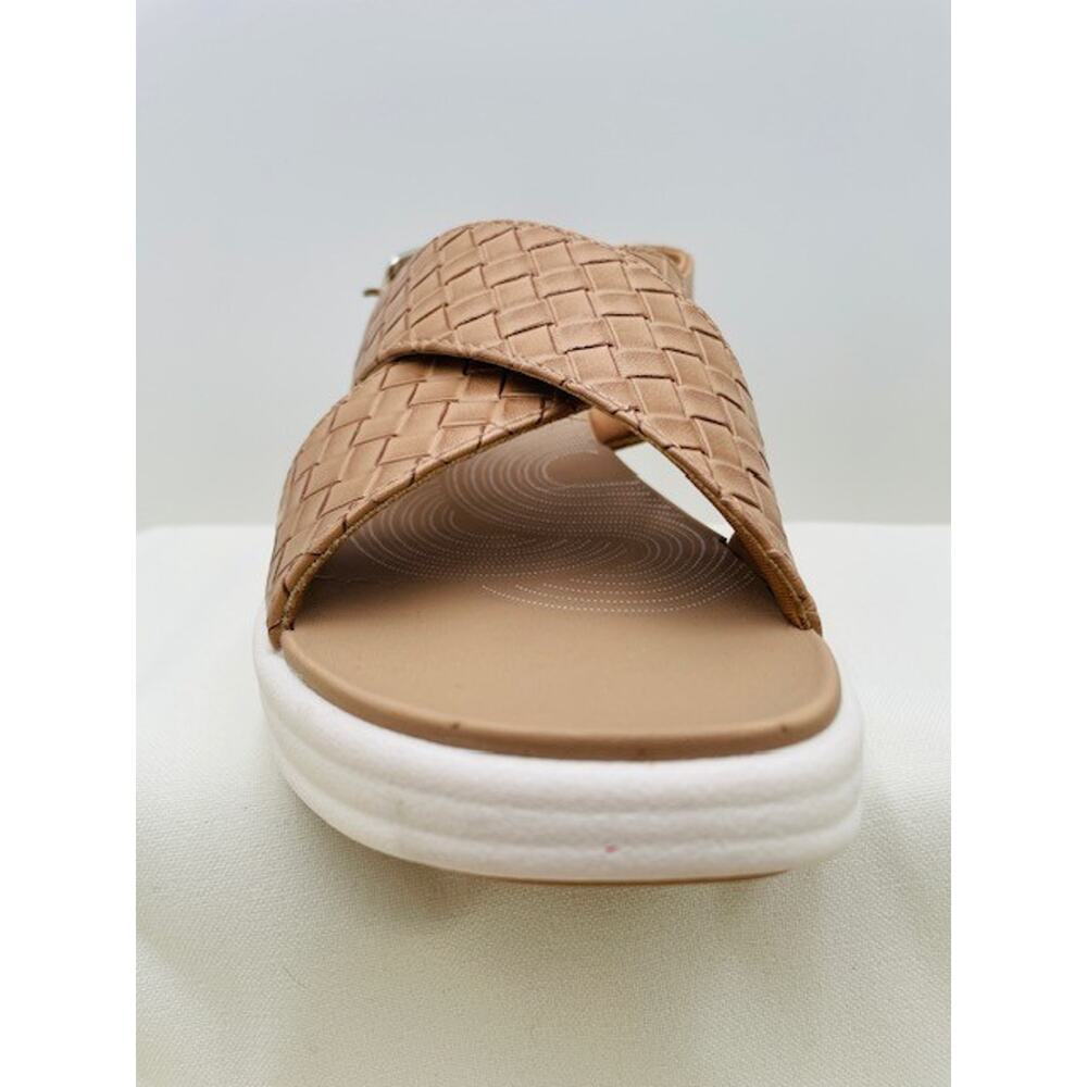 Clarks Brown Woven Slingback Platform Sandals NWOT - Picture 2 of 16